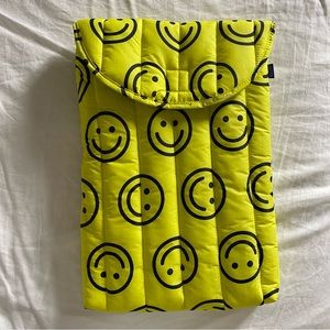 BAGGU Puffy Laptop Sleeve 16”